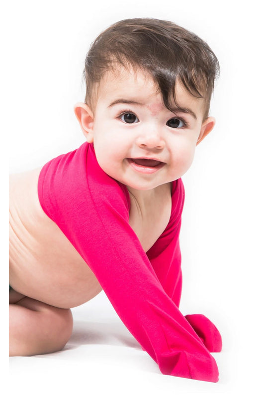 Mitten Sleeves are great for children that have eczema, chicken pox, cradle cap or any other itchy skin condition. &nbsp;Mittens they can’t pull off! Mitten Sleeves Silver / Baby Ezcema Mittens & Scratch Sleeves Toddlers