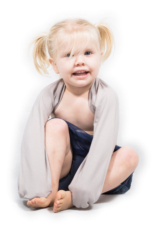Mitten Sleeves are great for children that have eczema, chicken pox, cradle cap or any other itchy skin condition. Mittens they can’t pull off! Mitten Sleeves Silver / Baby Ezcema Mittens & Scratch Sleeves Toddlers
